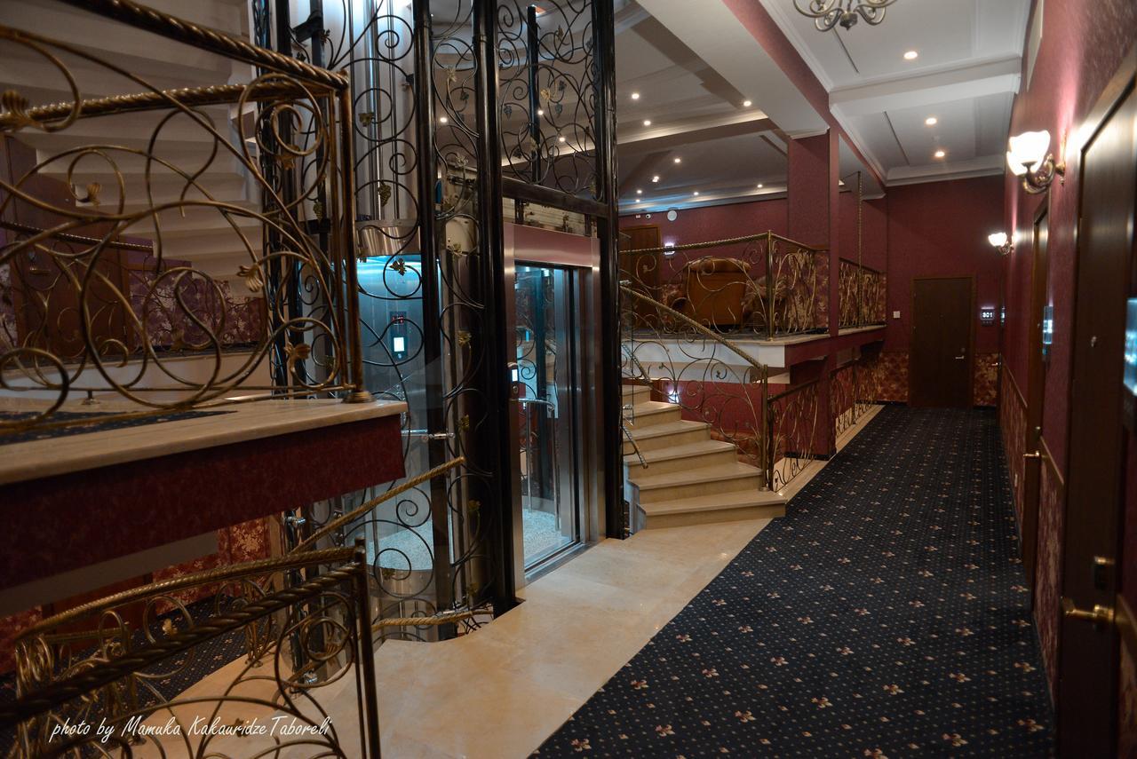 Apartment White Bridge Kutaisi Exterior photo