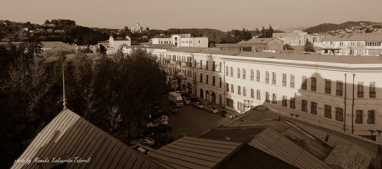 Apartment White Bridge Kutaisi Exterior photo